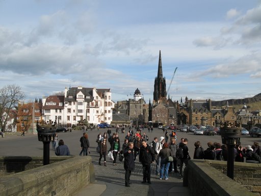 La esplanada del castillo de Edimburgo y la Royal Mille
