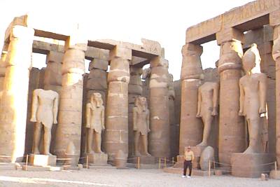 Templo de Amón por Amenhotep III, en Luxor