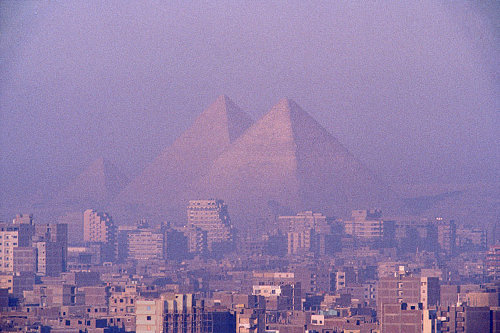 El Cairo y las pirámides de Gizah. Clickar para ver más grande