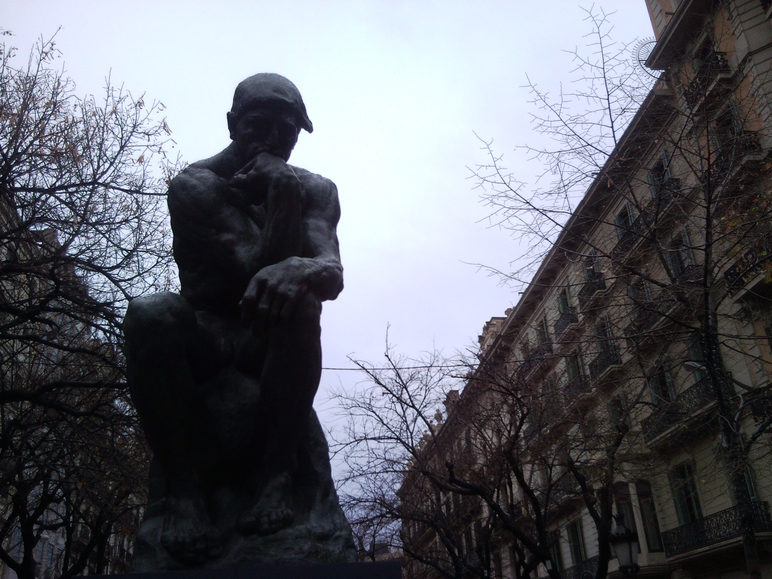 El hombre pensante de Rodin