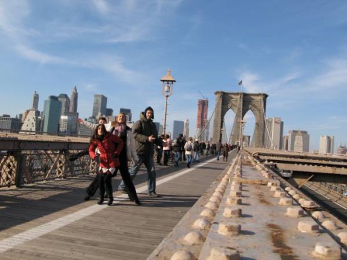 Cruzando el puente de Brooklyn