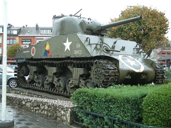 Sherman M4 en Bastogne