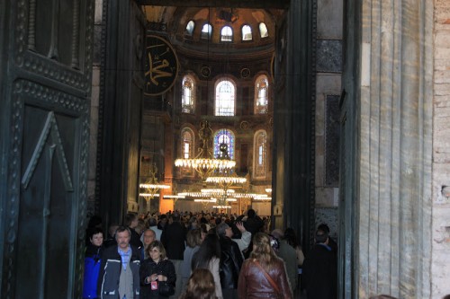 Entrando en Santa Sofia de Estambul