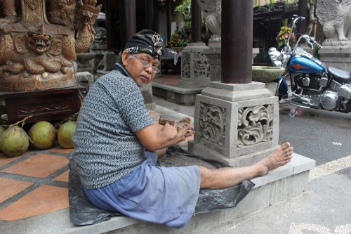 Artesano en Ubud, Bali