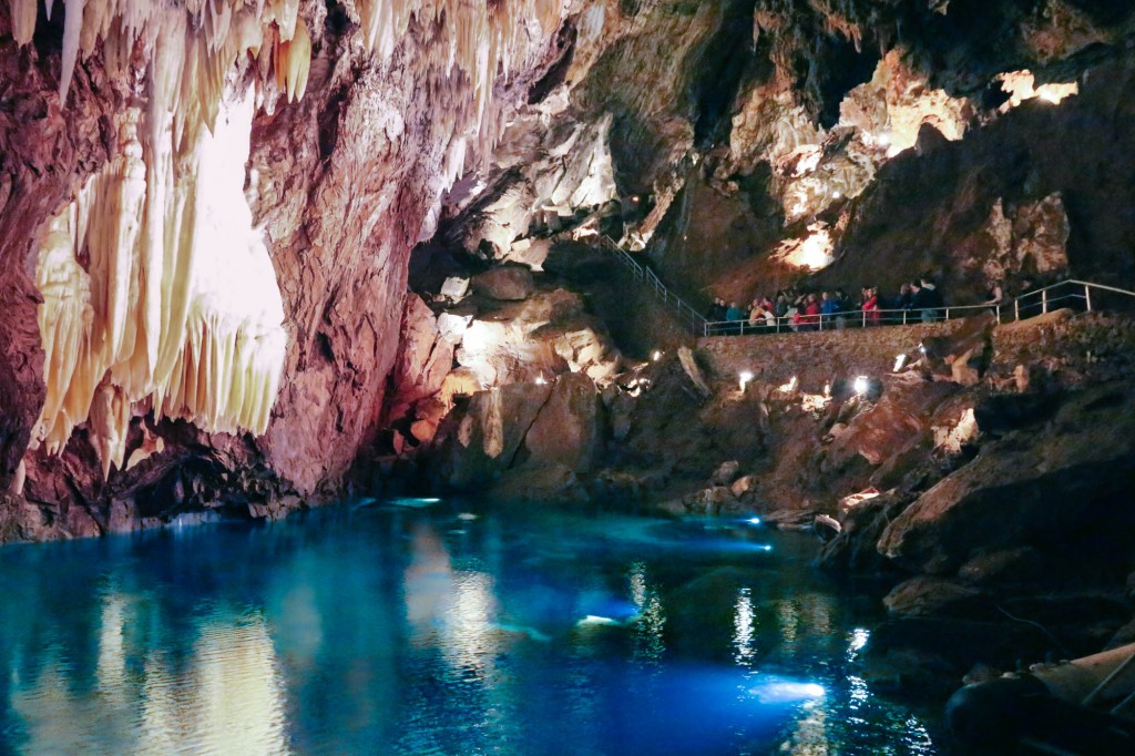 9 cosas para ver en Huelva que no sabías - La gruta de las maravillas