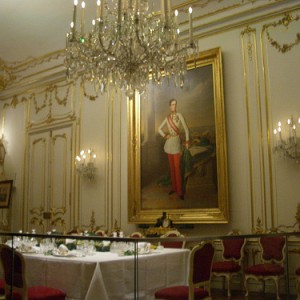 Comedor real en el Palacio de Schönbrunn