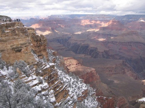 Grand Canyon con nieve pero sin niebla